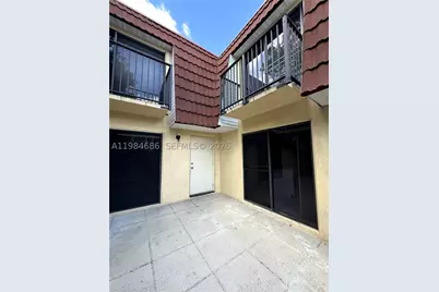716 NW 98th, Plantation, FL 33324 - Photo 10