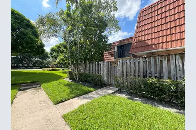 716 NW 98th, Plantation, FL 33324 - Photo 1