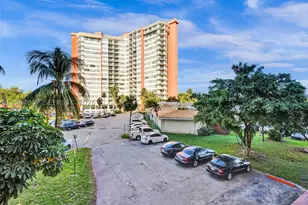 1351 NE Miami Gardens, Miami, FL 33179 - Photo 6