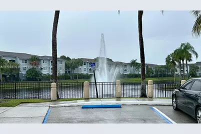 155 NW 96th #2-201, Pembroke Pines, FL 33024 - Photo 2