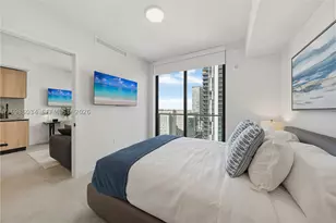 121 NE 5th, Miami, FL 33132 - Photo 2