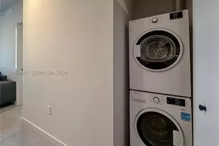121 NE 5th, Miami, FL 33132 - Photo 24
