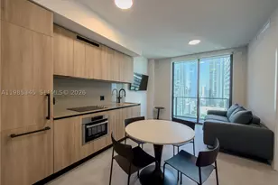 121 NE 5th, Miami, FL 33132 - Photo 4