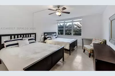 100 Lincoln #308, Miami Beach, FL 33139 - Photo 10