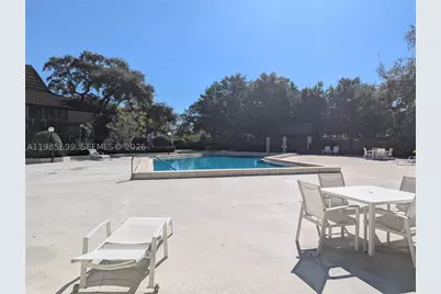 601 Ives Dairy #103-8, Miami, FL 33179 - Photo 74