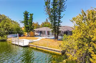 2908 NW 9th, Cape Coral, FL 33993 - Photo 4