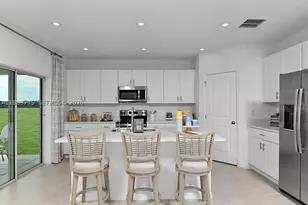 6730 Equinox, North Fort Myers, FL 33917 - Photo 2