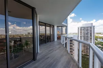 3640 Yacht Club #1701, Aventura, FL 33180 - Photo 24
