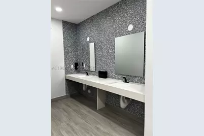 16919 N Bay #902, Sunny Isles Beach, FL 33160 - Photo 8