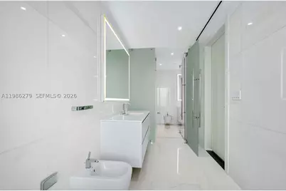 300 Biscayne Blvd #4901E, Miami, FL 33131 - Photo 28