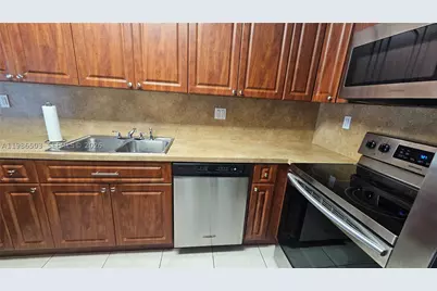 5800 SW 127th #2109, Miami, FL 33183 - Photo 6