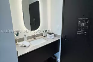 20 NE 11th, Miami, FL 33132 - Photo 8