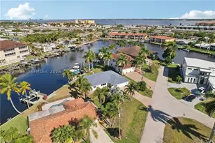 1819 SE 43, Cape Coral, FL 33904 - Photo 44