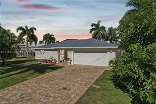 1819 SE 43, Cape Coral, FL 33904 - Photo 2