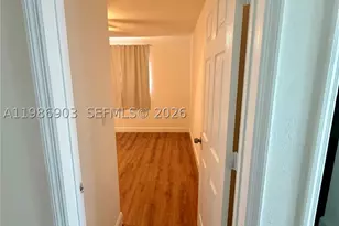 11201 NE 3rd, Miami, FL 33161 - Photo 16