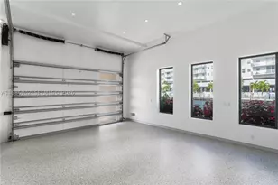 501 Palm, Hallandale Beach, FL 33009 - Photo 52