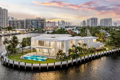 501 Palm, Hallandale Beach, FL 33009 - Photo 1