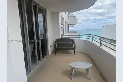 5555 Collins #8R, Miami Beach, FL 33140 - Photo 12