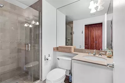 1500 Ocean #907, Miami Beach, FL 33139 - Photo 14