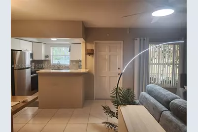 100 SE 6th #107, Pompano Beach, FL 33060 - Photo 6