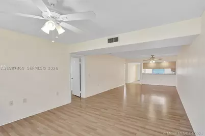 1715 Whitehall #202, Davie, FL 33324 - Photo 4