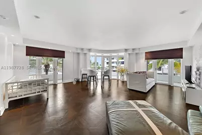 448 Ocean #302, Miami Beach, FL 33139 - Photo 4