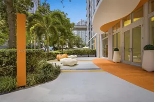 31 SE 6th, Miami, FL 33131 - Photo 22