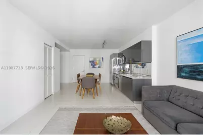 31 SE 6th #2504, Miami, FL 33131 - Photo 6