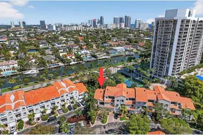 21391 Marina Cove #K11, Aventura, FL 33180 - Photo 2