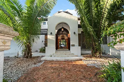 1253 Sorolla, Coral Gables, FL 33134 - Photo 2