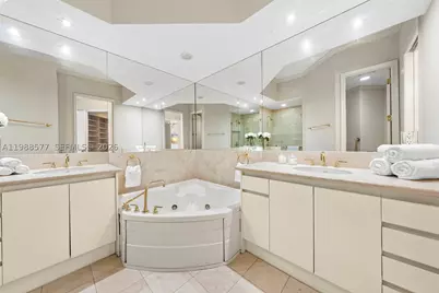 10 Edgewater #Lanai South, Coral Gables, FL 33133 - Photo 42