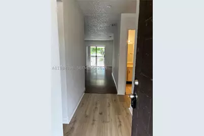 6001 Shakerwood #204, Tamarac, FL 33319 - Photo 8