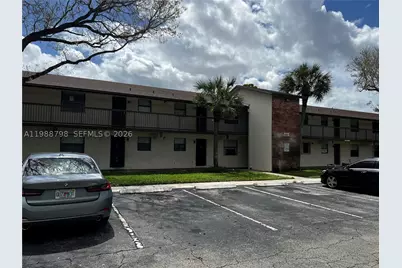 6001 Shakerwood #204, Tamarac, FL 33319 - Photo 1