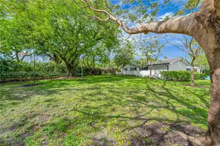10705 SW 128th, Miami, FL 33176 - Photo 36