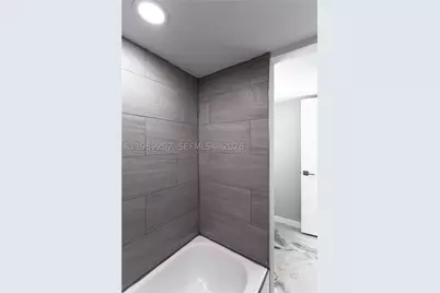 17021 N Bay #428, Sunny Isles Beach, FL 33160 - Photo 38