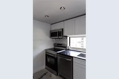 17021 N Bay #428, Sunny Isles Beach, FL 33160 - Photo 16