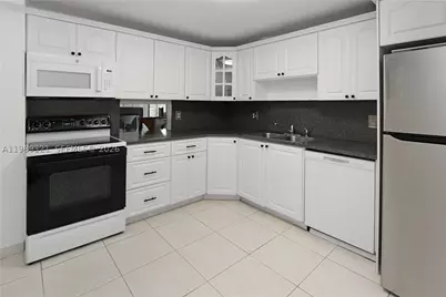2821 N Miami Beach #2K, North Miami Beach, FL 33160 - Photo 12
