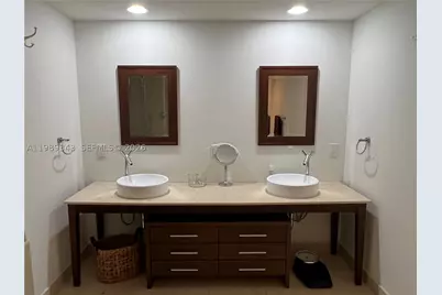 495 Brickell #2401, Miami, FL 33131 - Photo 24