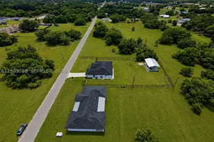 1715 McArthur, Lehigh Acres, FL 33972 - Photo 36