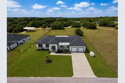 1715 McArthur, Lehigh Acres, FL 33972 - Photo 34