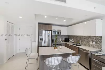 5300 Paseo #1803, Doral, FL 33166 - Photo 6
