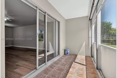 12500 SW 5th #109M, Pembroke Pines, FL 33027 - Photo 18