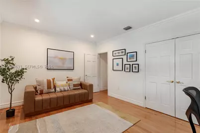 426 Hardee, Coral Gables, FL 33146 - Photo 12