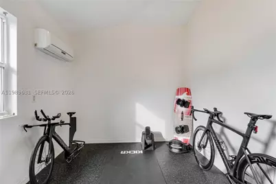 426 Hardee, Coral Gables, FL 33146 - Photo 14
