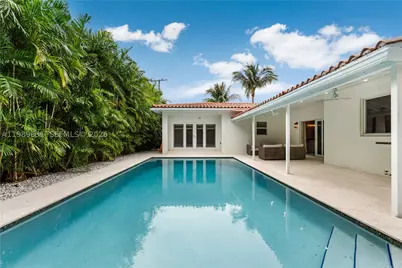 426 Hardee, Coral Gables, FL 33146 - Photo 2