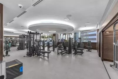 200 Biscayne Boulevard #3707, Miami, FL 33131 - Photo 38