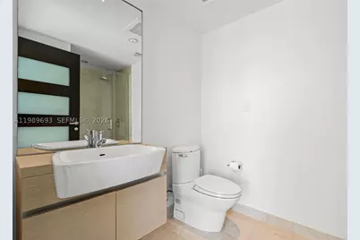 200 Biscayne Boulevard #3707, Miami, FL 33131 - Photo 26