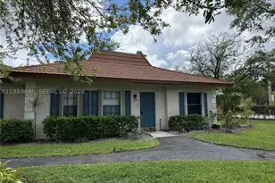 2381 SW 70th, Davie, FL 33317 - Photo 1