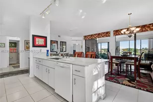 8033 Aberdeen, Boynton Beach, FL 33472 - Photo 4