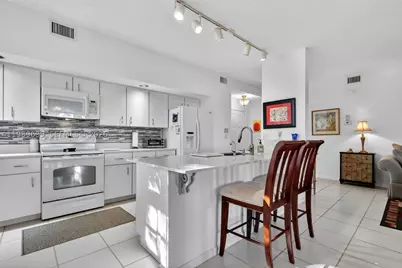 8033 Aberdeen #102, Boynton Beach, FL 33472 - Photo 14